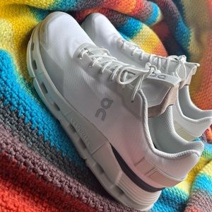 Women’s size 9.5 
On Cloud Cloudnova Form
White | Eclipse